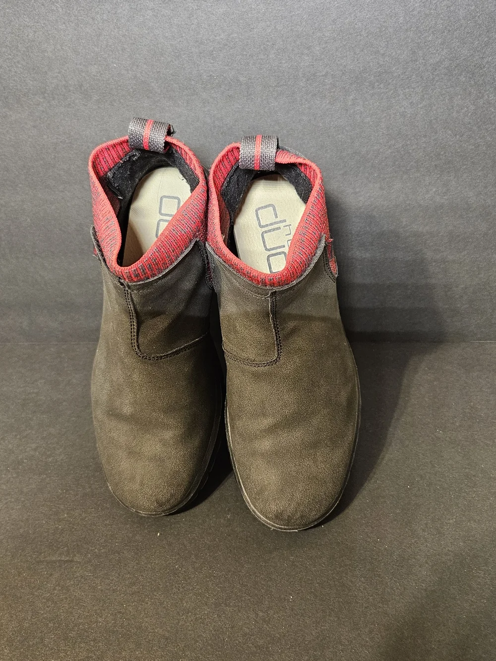 hey dude Kids  Slip-On BOOT in Black & Red